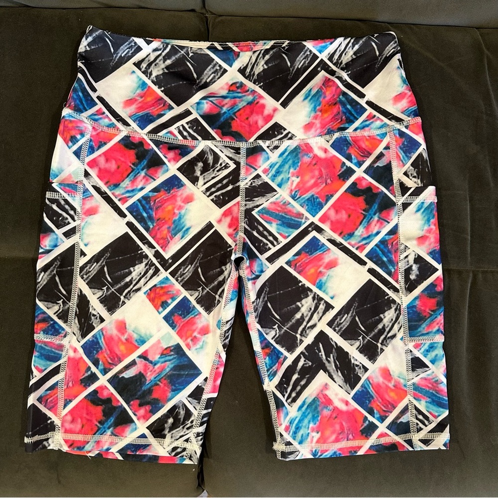 High-Waisted Biker Shorts, Size M, 3 Pockets!!